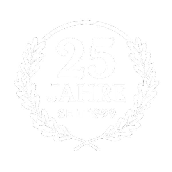 Jubiläumslogo 25 Jahre Mischler Landmaschinen- und Metallbau in Schwarzenegg – weisse Variante, Qualität und Tradition für Kunden in Oberlangenegg, Unterlangenegg und Heimenschwand.